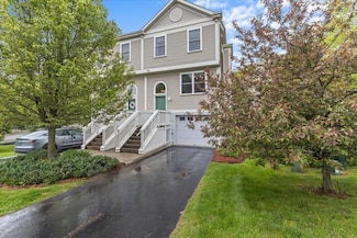 47 Finch Ct, South Burlington, VT 05403