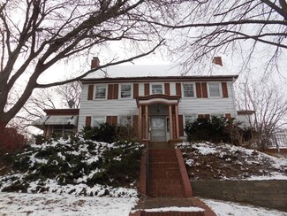 126 S Finch St, Horicon, WI 53032