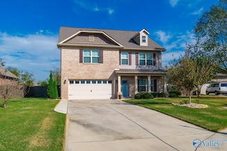 2943 Magnolia Park Dr SE, Owens Cross Roads, AL 35763