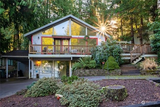 4 Topside Ct, Bellingham, WA 98229