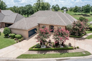 102 Capilano Ln, Broussard, LA 70518