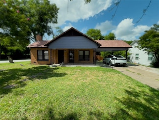 1022 W Congress St, Denton, TX 76201