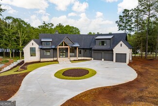 123 Carlota Way, Hartwell, GA 30643