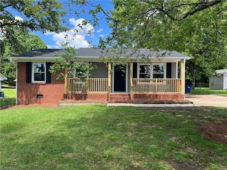 4025 Menfreya Ct, Winston Salem, NC 27106