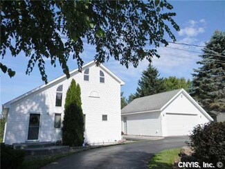 318 Ruth Rd, Central Square, NY 13036