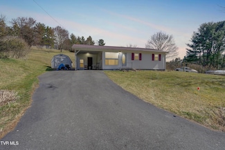142 Cressview Rd, Mountain City, TN 37683