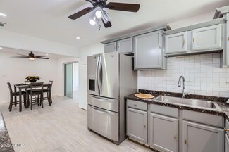5827 N 22nd Dr Unit 2, Phoenix, AZ 85015
