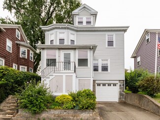 58 Westglow St, Dorchester, MA 02122