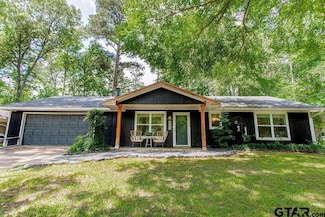 1510 Hideaway Ln W, Lindale, TX 75771