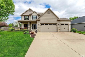 3362 Adele Ln, Bettendorf, IA 52722
