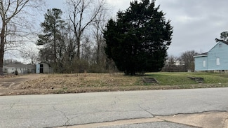 418 Berry St, Jackson, TN 38301