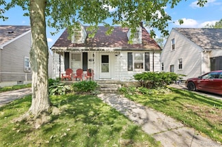 7785 Mettetal St, Detroit, MI 48228
