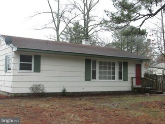 12 Bay View Ave, Cambridge, MD 21613