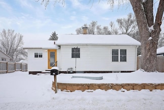 214 18th St W, Hastings, MN 55033