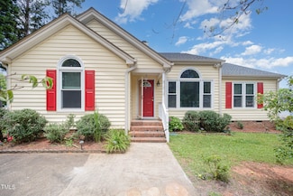 220 Needle Park Dr, Cary, NC 27513