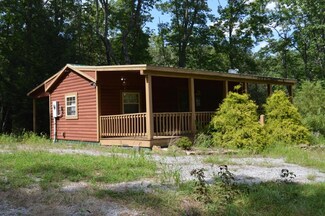 4650 Smith Mountain Rd, Crab Orchard, TN 37723