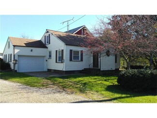 2590 Pigeon Run Rd SW, Massillon, OH 44647