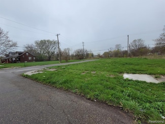 3905 Beaconsfield St, Detroit, MI 48224