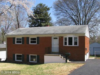 1997 Cumberland Dr, Woodbridge, VA 22191