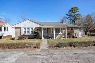 407 Owens St, Cave City, KY 42127