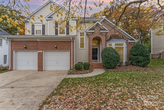 5923 Swanston Dr, Charlotte, NC 28269