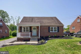 1304 Maple Ave, Lancaster, PA 17603
