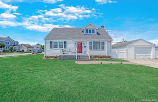 757 Marion St, Franklin Square, NY 11010