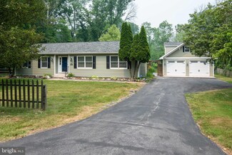 1051 Sproul Rd, Bryn Mawr, PA 19010