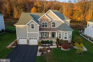 1366 Memorial Dr, Warwick, PA 18974