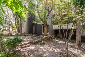 914 Easton Place, Dallas, TX 75218
