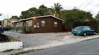 905 19th St, West Palm Beach, FL 33407