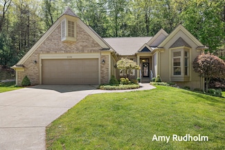 1995 W Glen Ct, Norton Shores, MI 49441