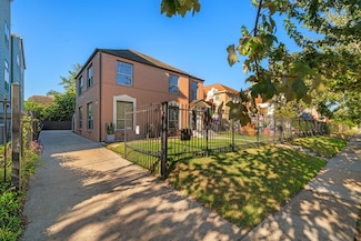 1926 Blodgett St, Houston, TX 77004