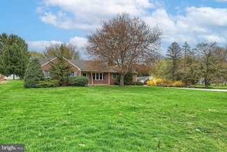 2457 Joppa Rd, York, PA 17403