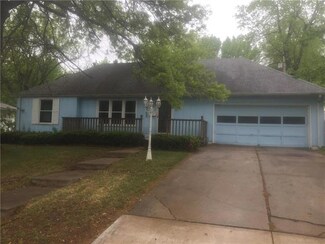 12525 E 49th St S, Independence, MO 64055