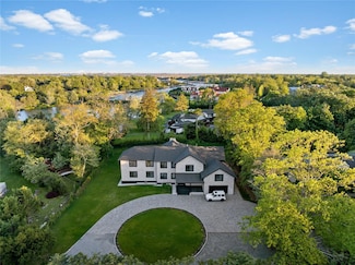 1335 Paine Rd, Hewlett, NY 11557