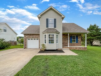 278 Harold Dr, Clarksville, TN 37040