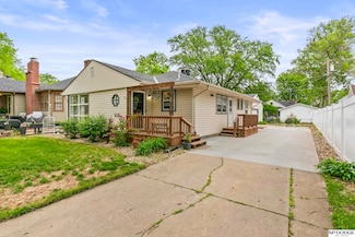 2026 N Park Ave, Fremont, NE 68025