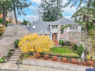 524 Clarmount St NW, Salem, OR 97304