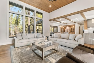 17755 Cottontail Loop Unit 470, Sunriver, OR 97707