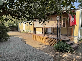 570 SE Benewah St Sp 124 Unit 124, Pullman, WA 99163