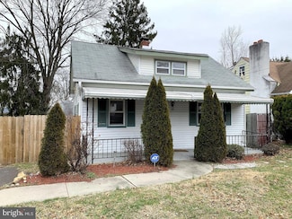 38 Hazelhurst Ave, Ewing, NJ 08638