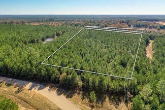 000 Williams Rd, Defuniak Springs, FL 32433
