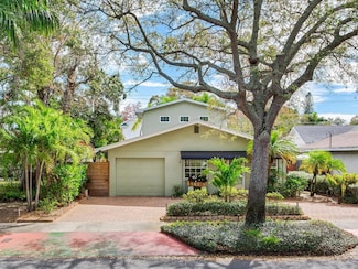 246 22nd Ave NE, Saint Petersburg, FL 33704