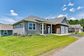 9506 Excalibur Dr, Weston, WI 54476
