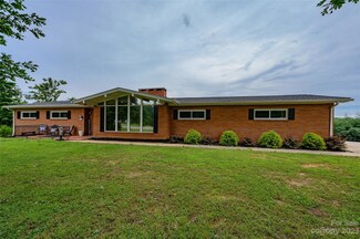 444 Mount Herman Rd, Hudson, NC 28638