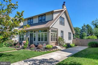 704 Washington Ave, Palmyra, NJ 08065