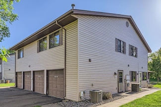 6618 83rd Ct N Unit 6618, Brooklyn Park, MN 55445