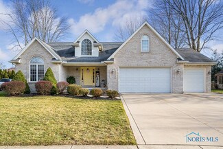 743 Hammersmith Cir, Holland, OH 43528