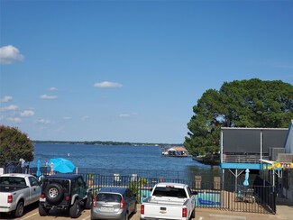 1933 Island Cir Unit B204, Tool, TX 75143